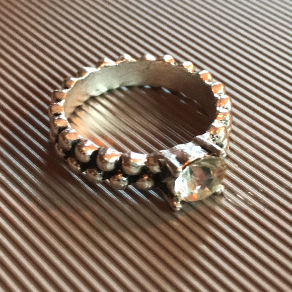 Faux diamond ring - Picture 3 of 3